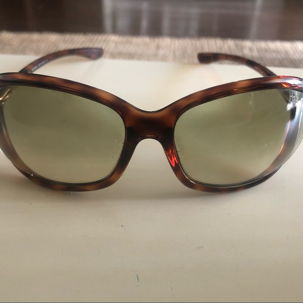 Tom Ford Jennifer sunglasses